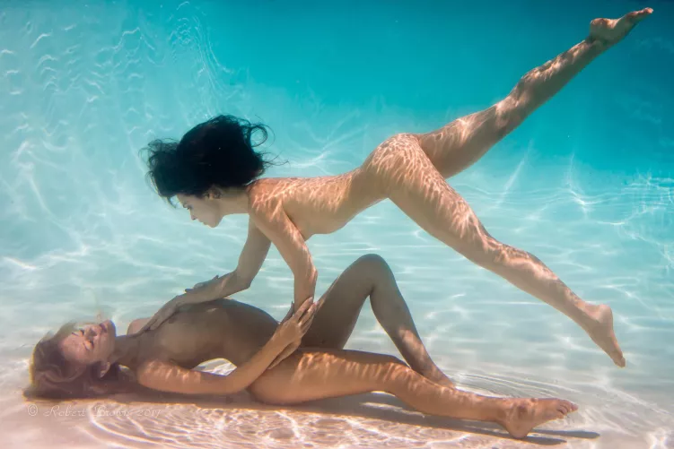 Pool bottom by IAmSnort