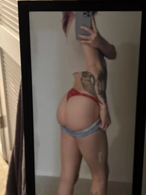 someone gimme a wedgie by randapanda423