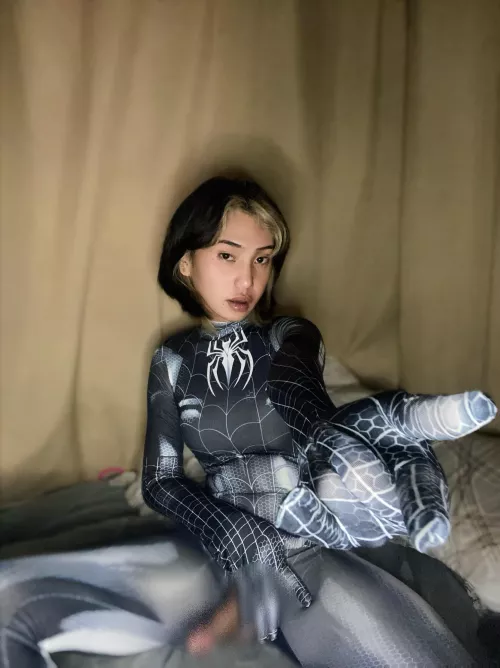 Venom hahahahahaha do i look cute with my costume 🕸️🕷️💞 by Sidebaemwa