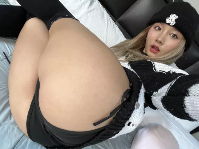 Where should I sit by iris_adamsone