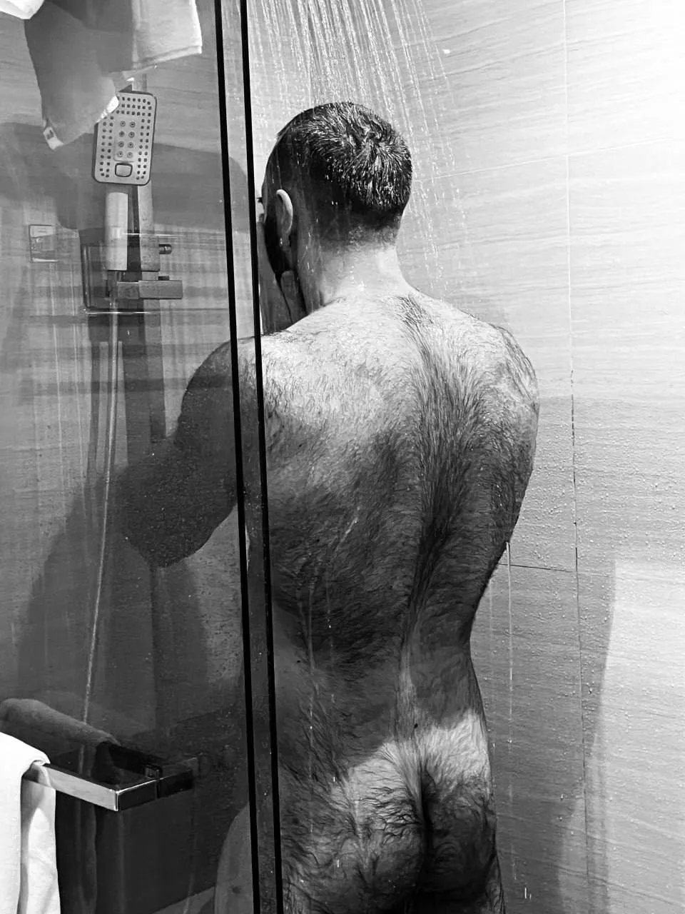 who wants to take a shower with me? posted by bwarren106