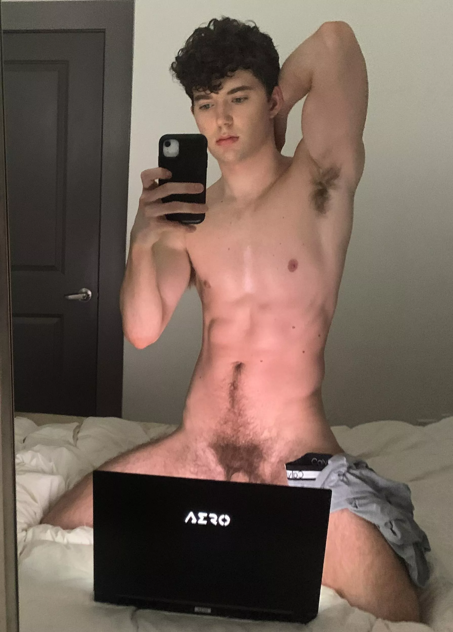 Would u worship my pits or bush? posted by ElsaGermaineRiley