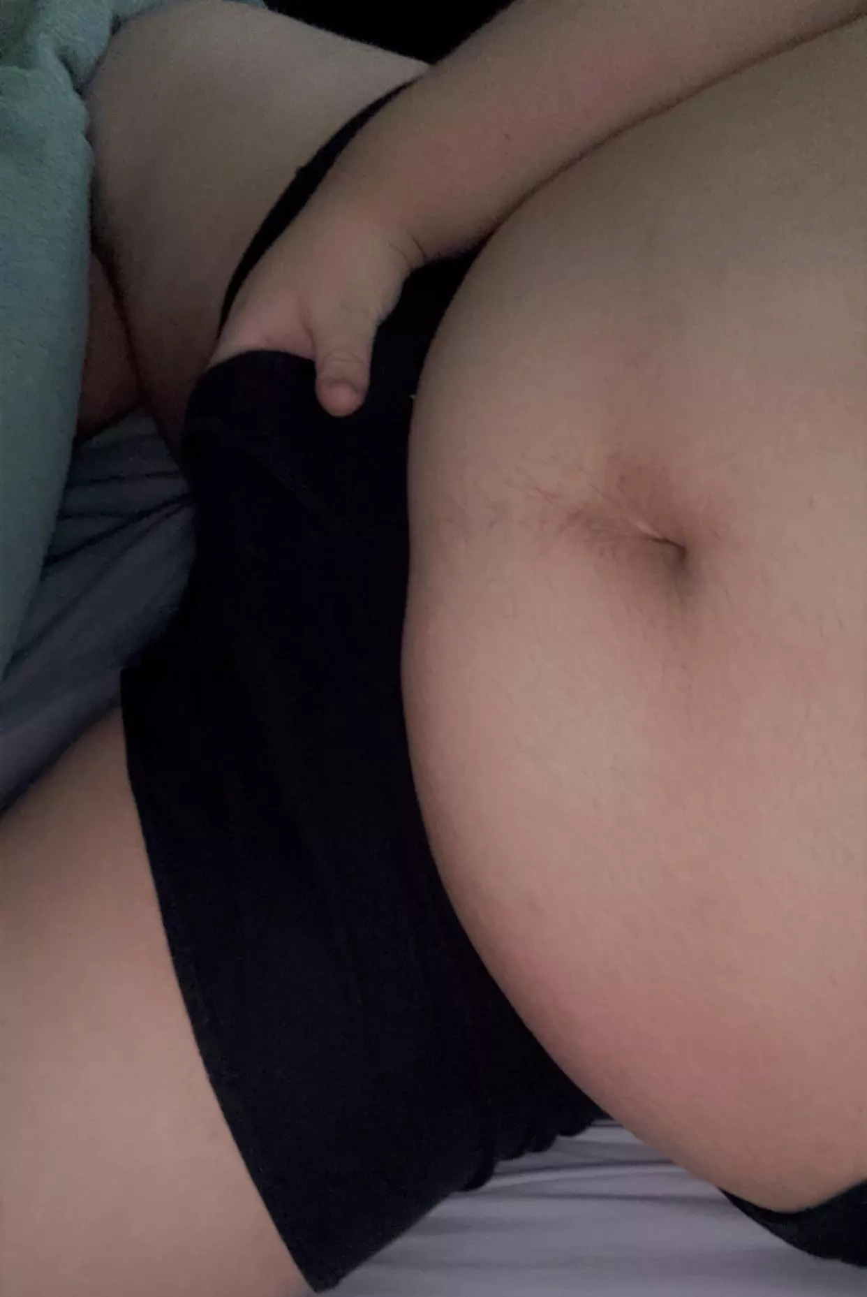 (18) Dm me let’s chat 😘 posted by LocalGaymerx