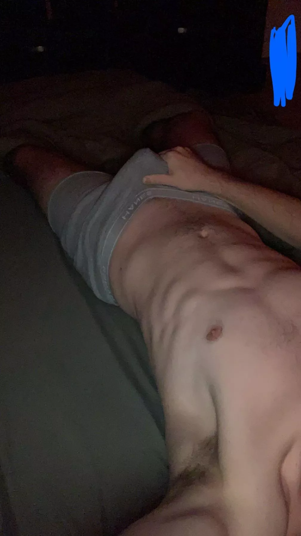 24 Looking for a younger guy with a bigger dick than me. Be fit and show face snap: zzbro23 posted by user9699