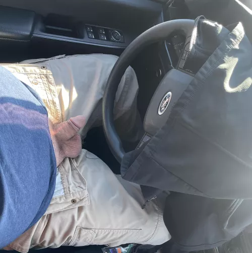 32 bottom. Lonely at work so guess it’s play time. by Lanky-Caterpillar-74