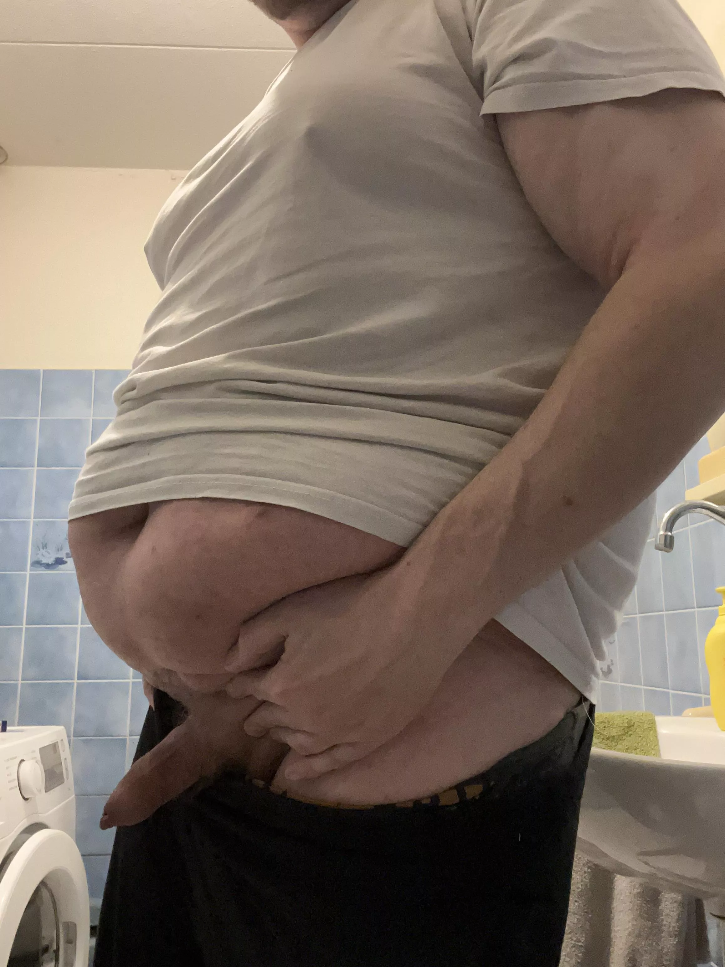 [38] I know I’m on the chubby side posted by Snarfoid
