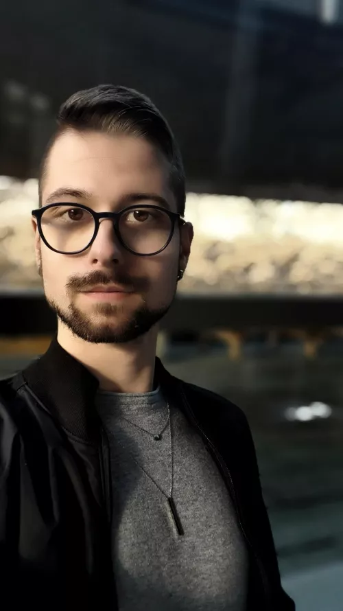 A sophisticated selfie 🤳 DM me by Present_Leg_4597