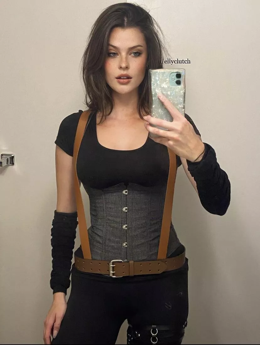 Alice (Elly Clutch) [Resident Evil] posted by PsychologicalTry7873