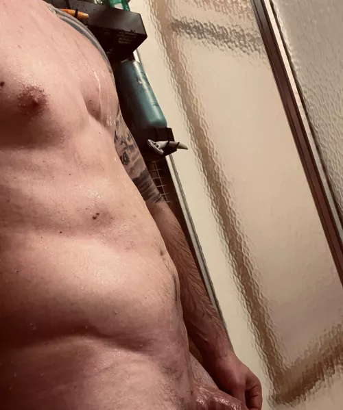 Any sugar mamas out there? I'd make it worth your while 😏 by Kindaskinnystrong