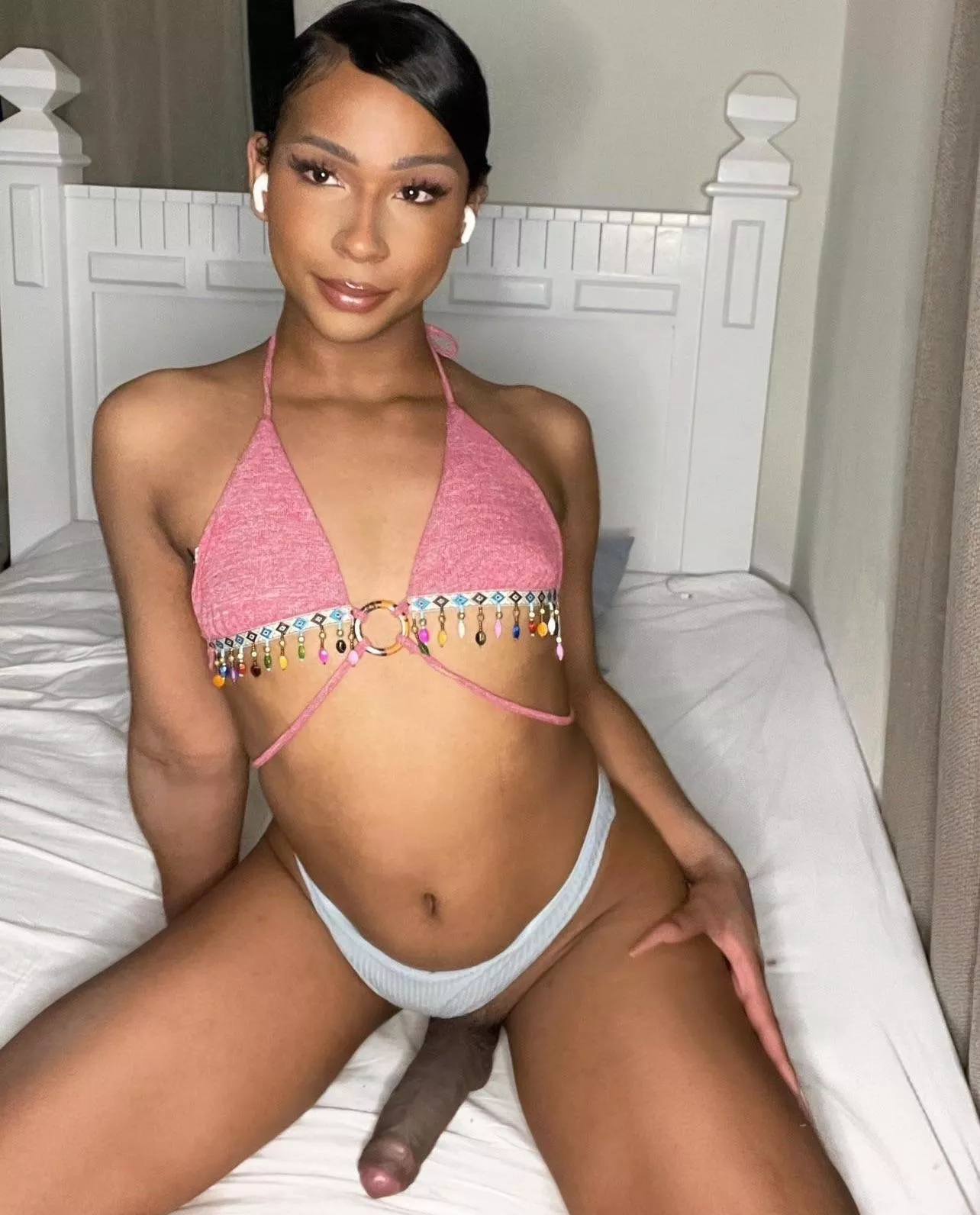 Are you saying yes on being fucked by a big cock shemale? posted by Violetloves10