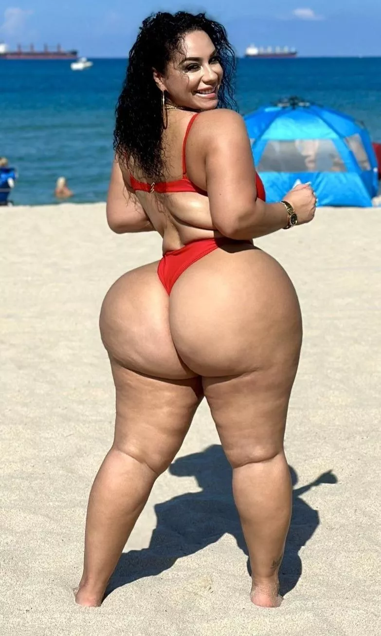 Big cheeks 🍑💦😛 posted by Disastrous_Leave_727