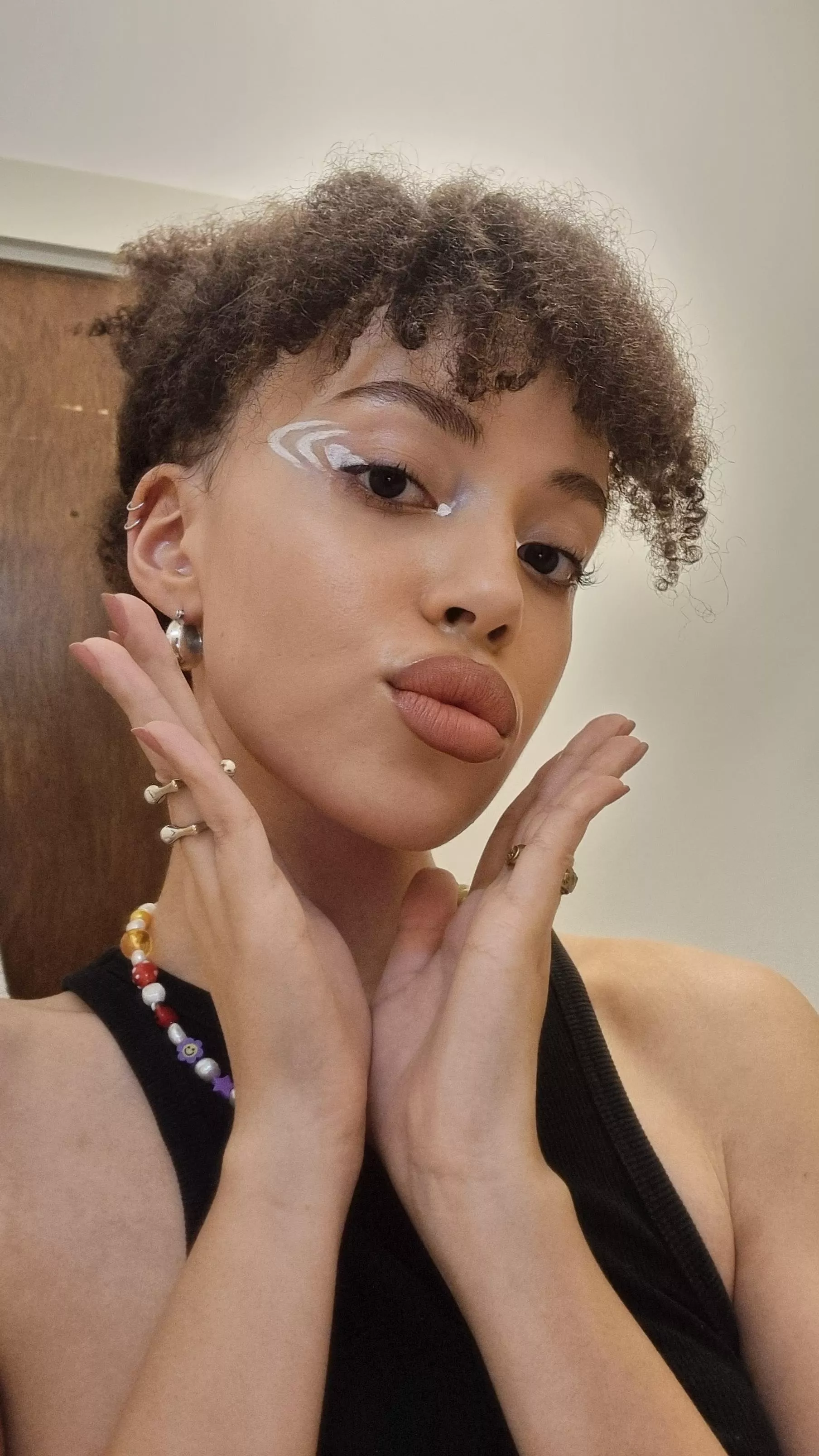 Call me cute 😇 posted by xx-alien