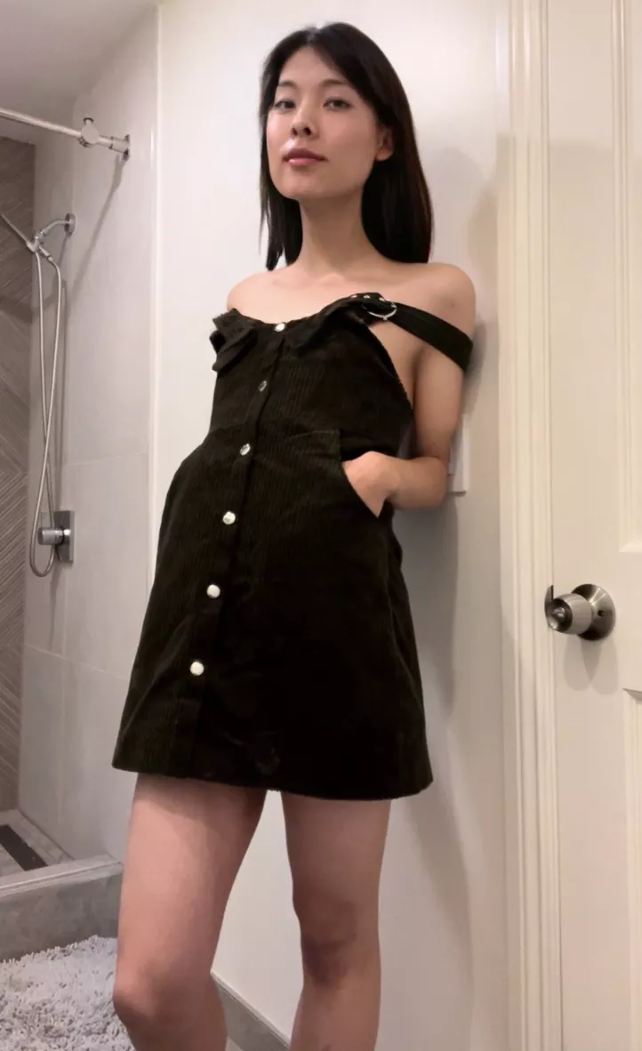 can i be ur asian gf 🥰 posted by sometimesnaomi