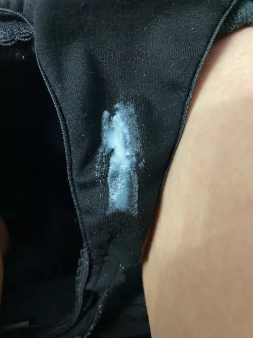 Creamiest I’ve been and I’m not even ovulating by Harpersummer