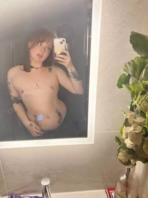 hmu if youd fuck me despite my tiny tits by babybabybaby_backup