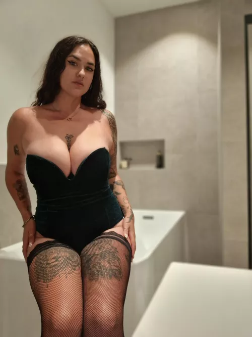 Like how they are sitting? by onlypayge97