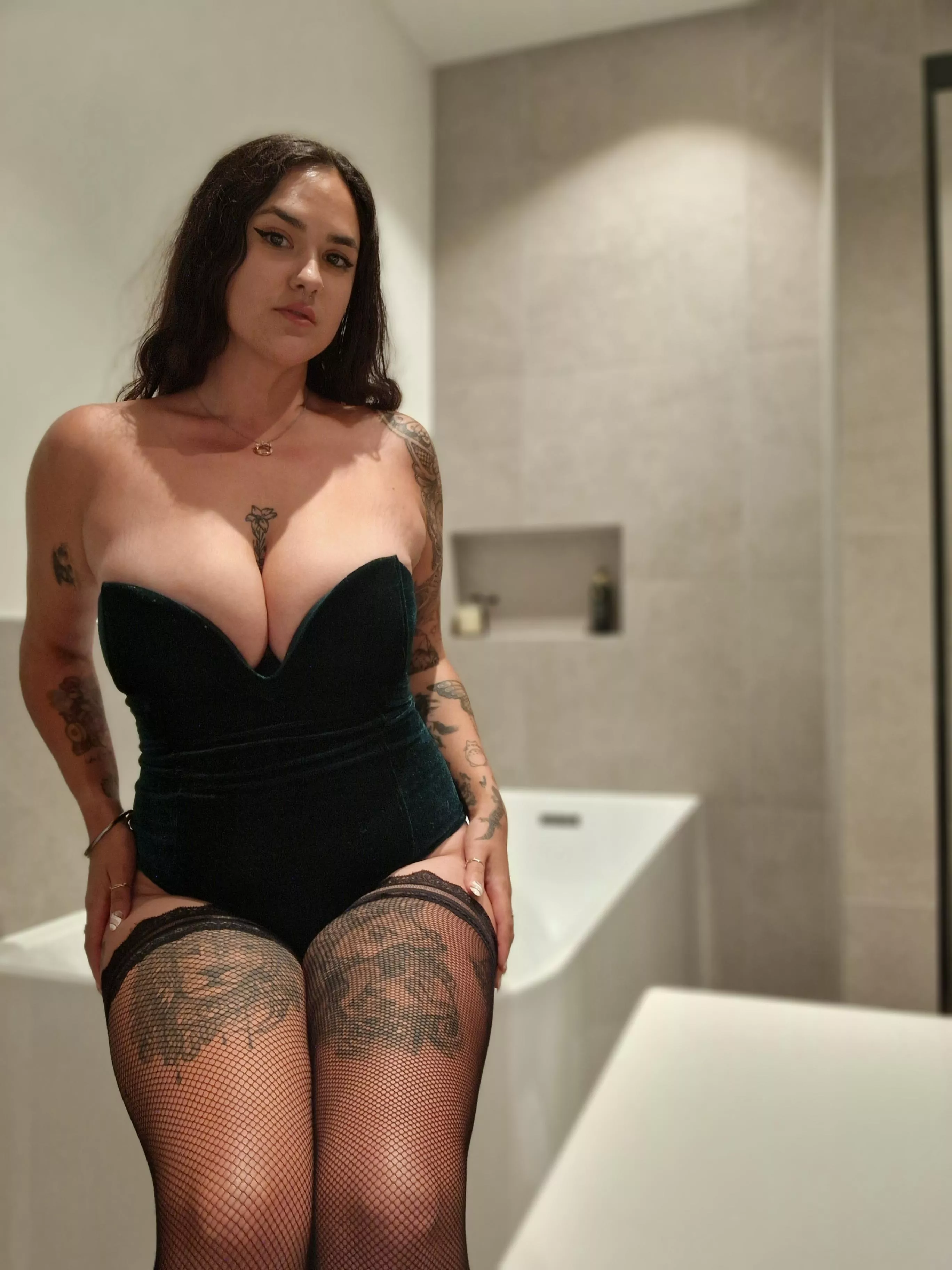 Like how they are sitting? posted by onlypayge97