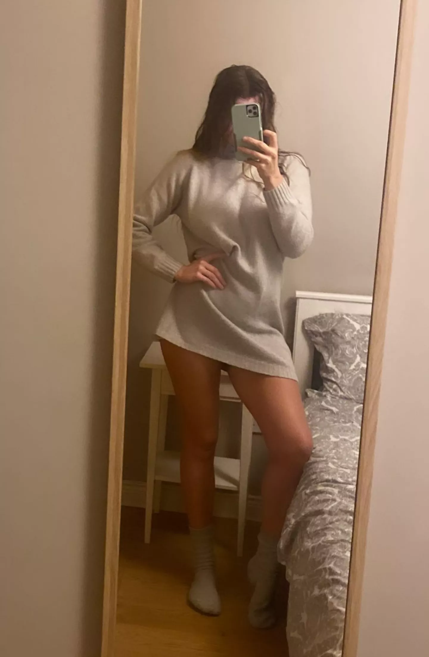 Mirror selfie posted by ethanhunt8989