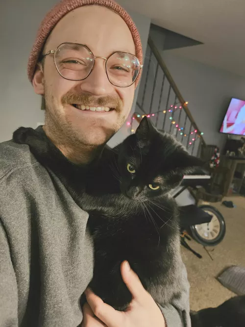 Needed some good kitty cuddles after a crazy work weekend! by toastedheathen