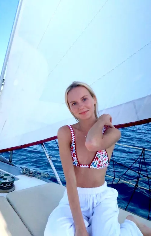 Sail on by rednecktrucker69