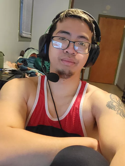 Sunday selfie by Educational_Fix_6388