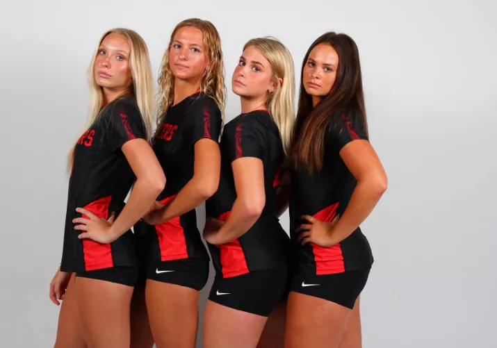 Volleyball girls [4] by Internal_Shift4075