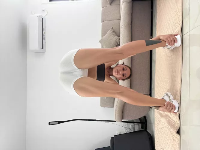 Wanna give me a squeeze? by tesdue