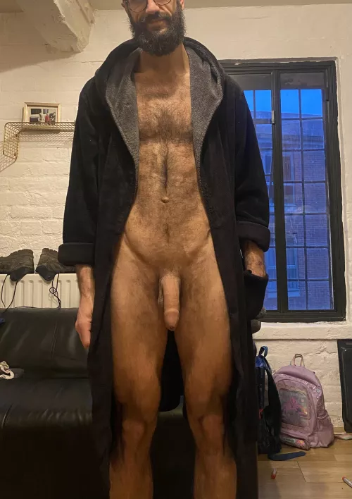 Weather is miserable again, who’s coming to cheer me up? by ijustwantanamenow