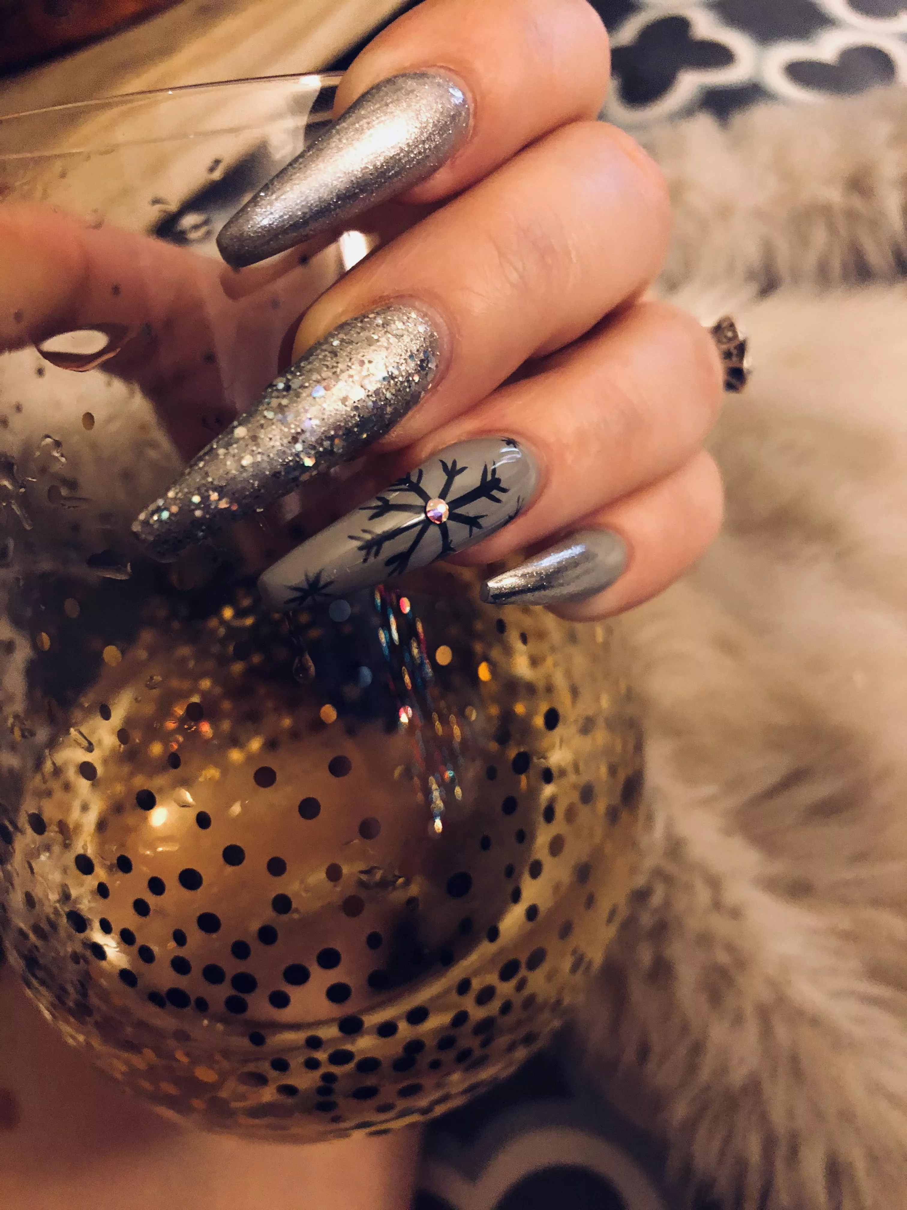 What should I wrap these around? posted by mis_stress13