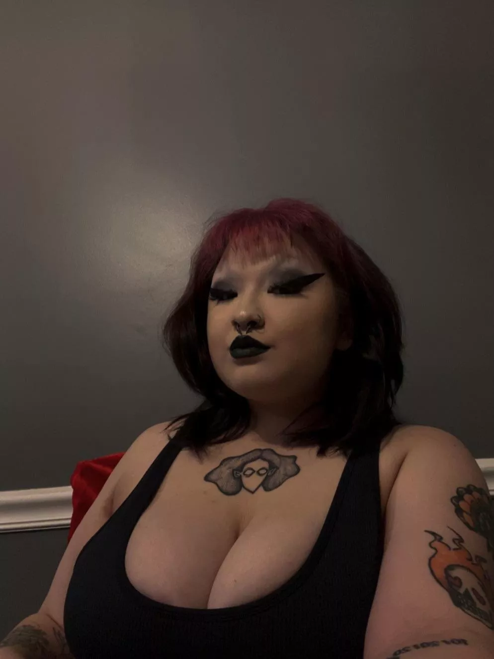 what’s on your christmas list? posted by g0thmxlf