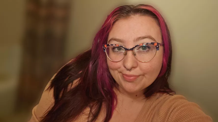 would love to do absolutely nothing & cuddle all day by sapphiremelonz