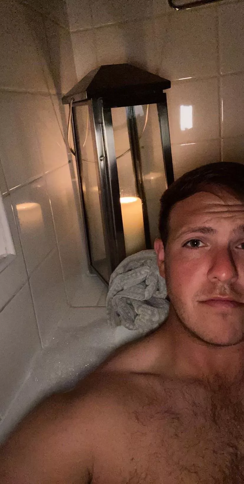 32 bi verbal beefy bro here. Can be dominant. Looking to cum on videochat. Must show face. DogDaddy_2022 posted by timjohns9888