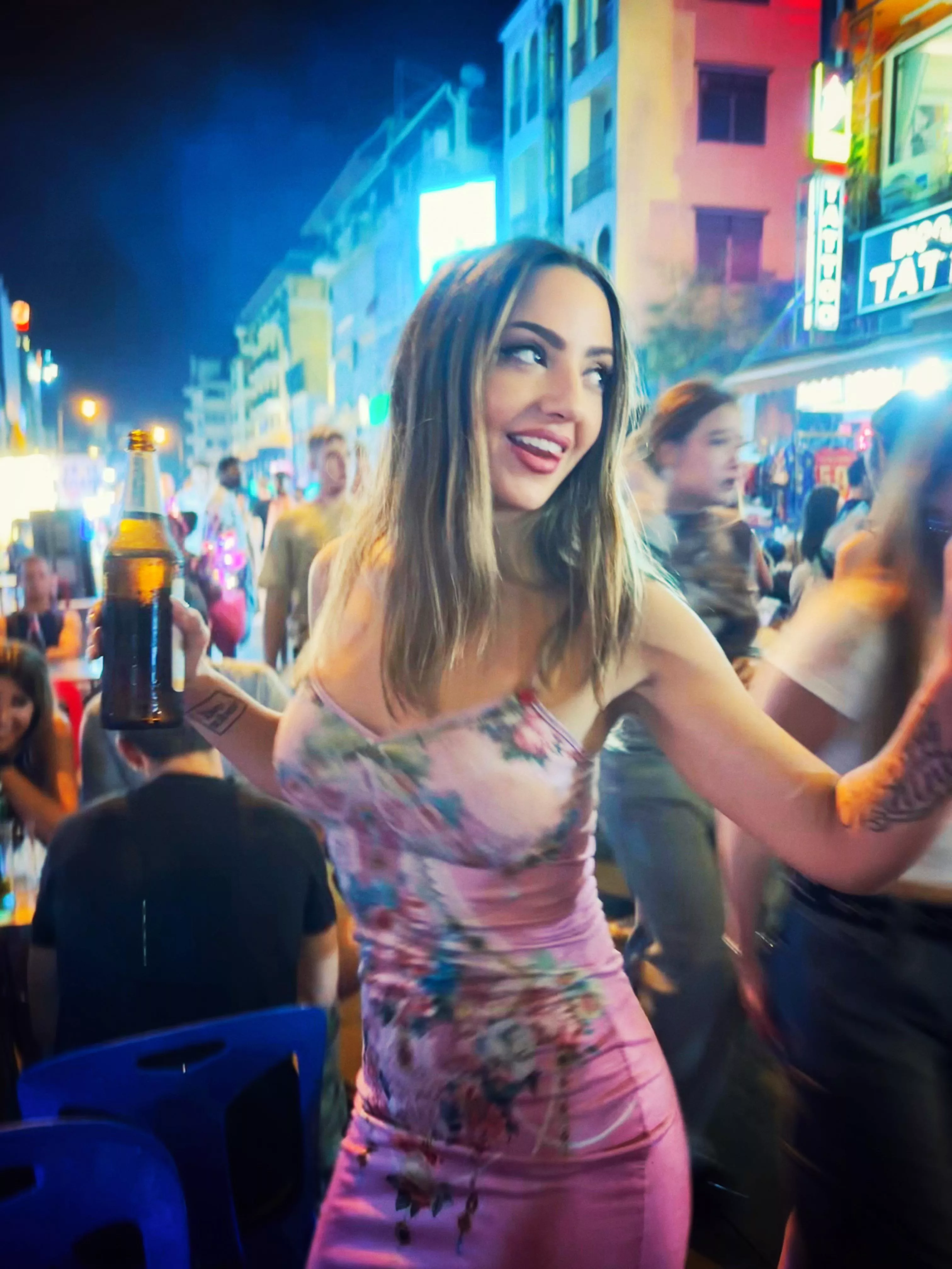 Always down to party posted by mistresscakeslut