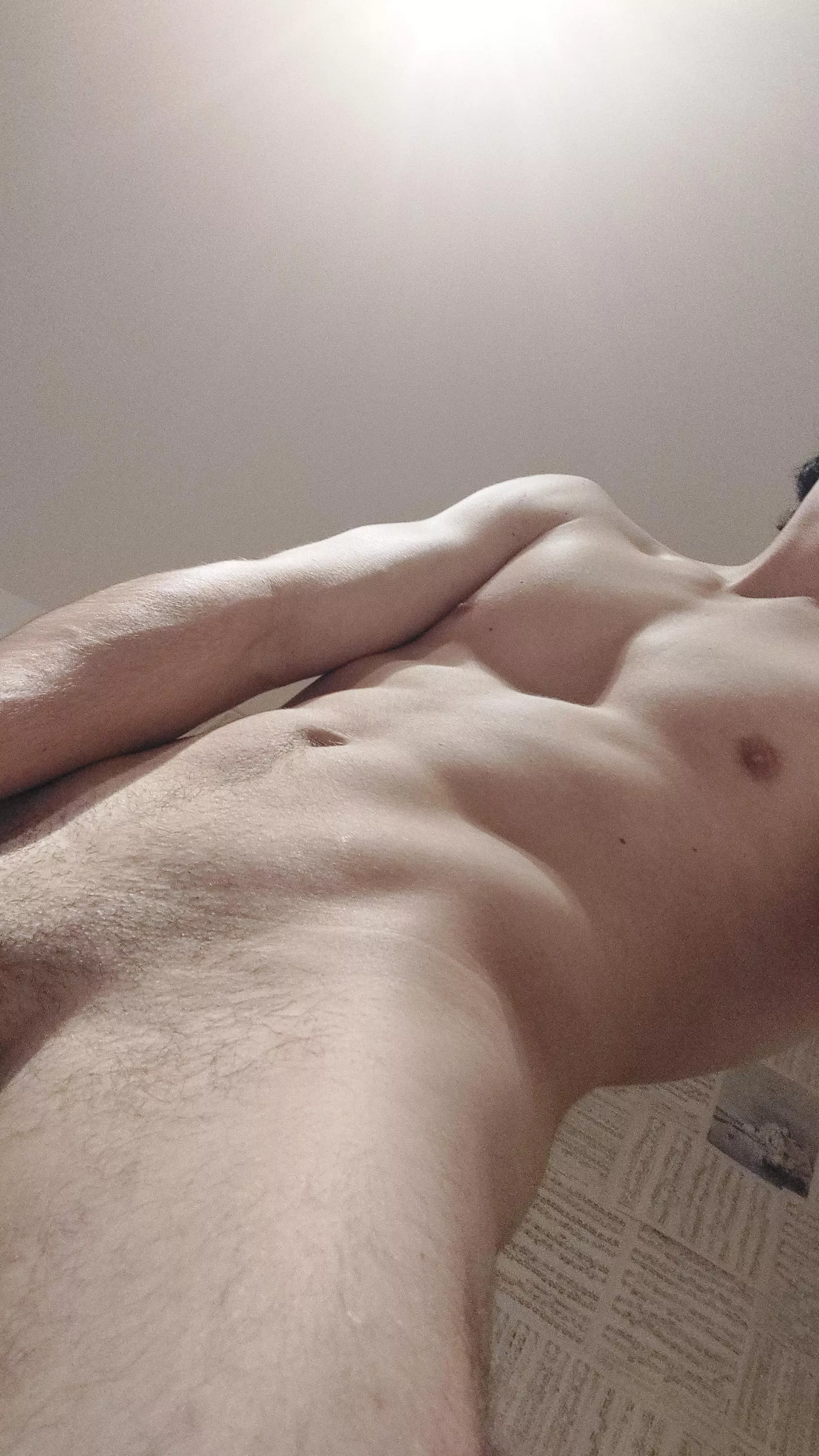 Any fit bros wanna jerk off (raul_knall) posted by skinnydipper37