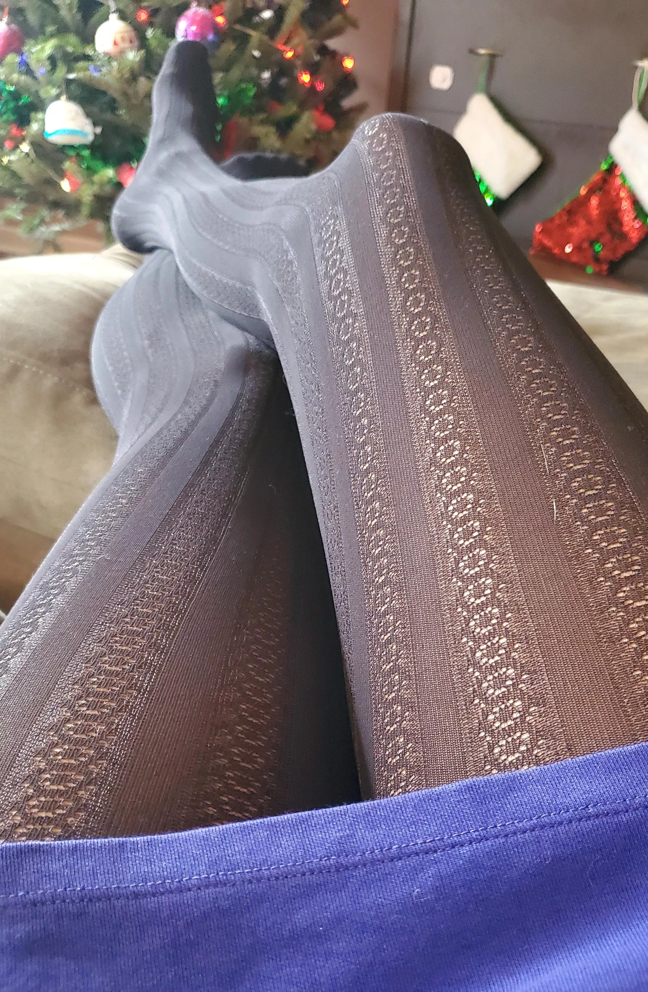 Are you ready to unwrap your present? posted by popruzhinka