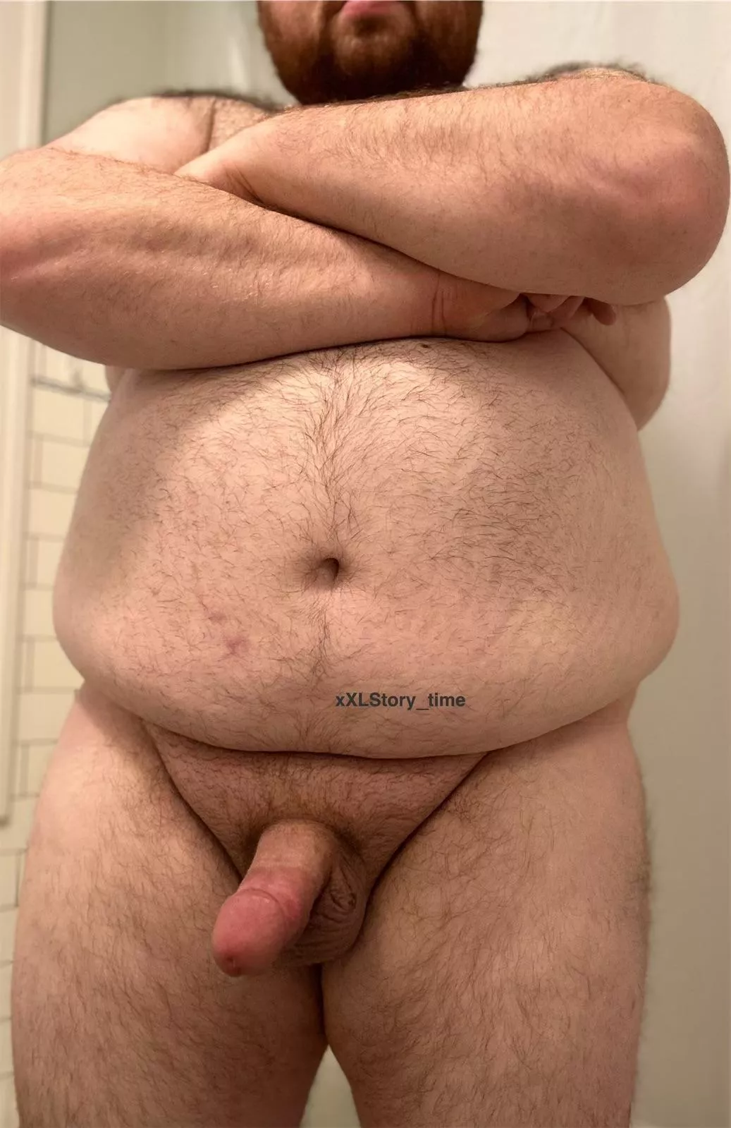 Big guy, big forearms😉 posted by xXLStory_time