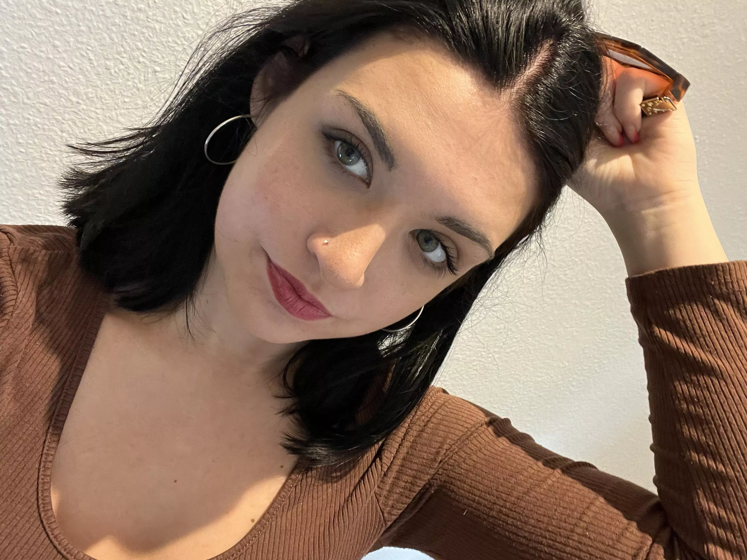 bring my sunglasses just to feel a little bit like summer IUTR posted by Evat2001