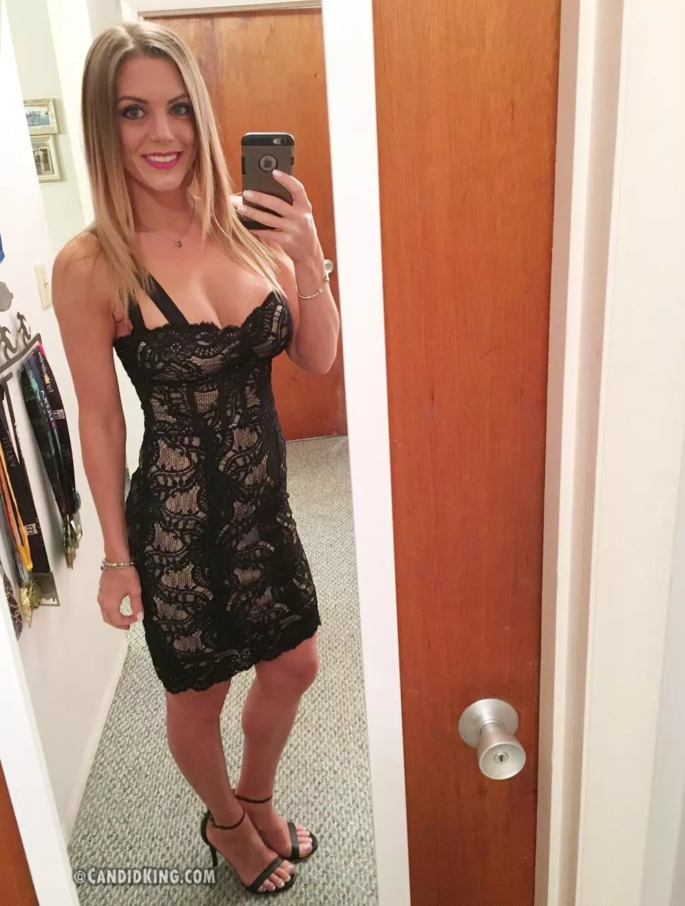 Busty in a dress posted by amgvip69