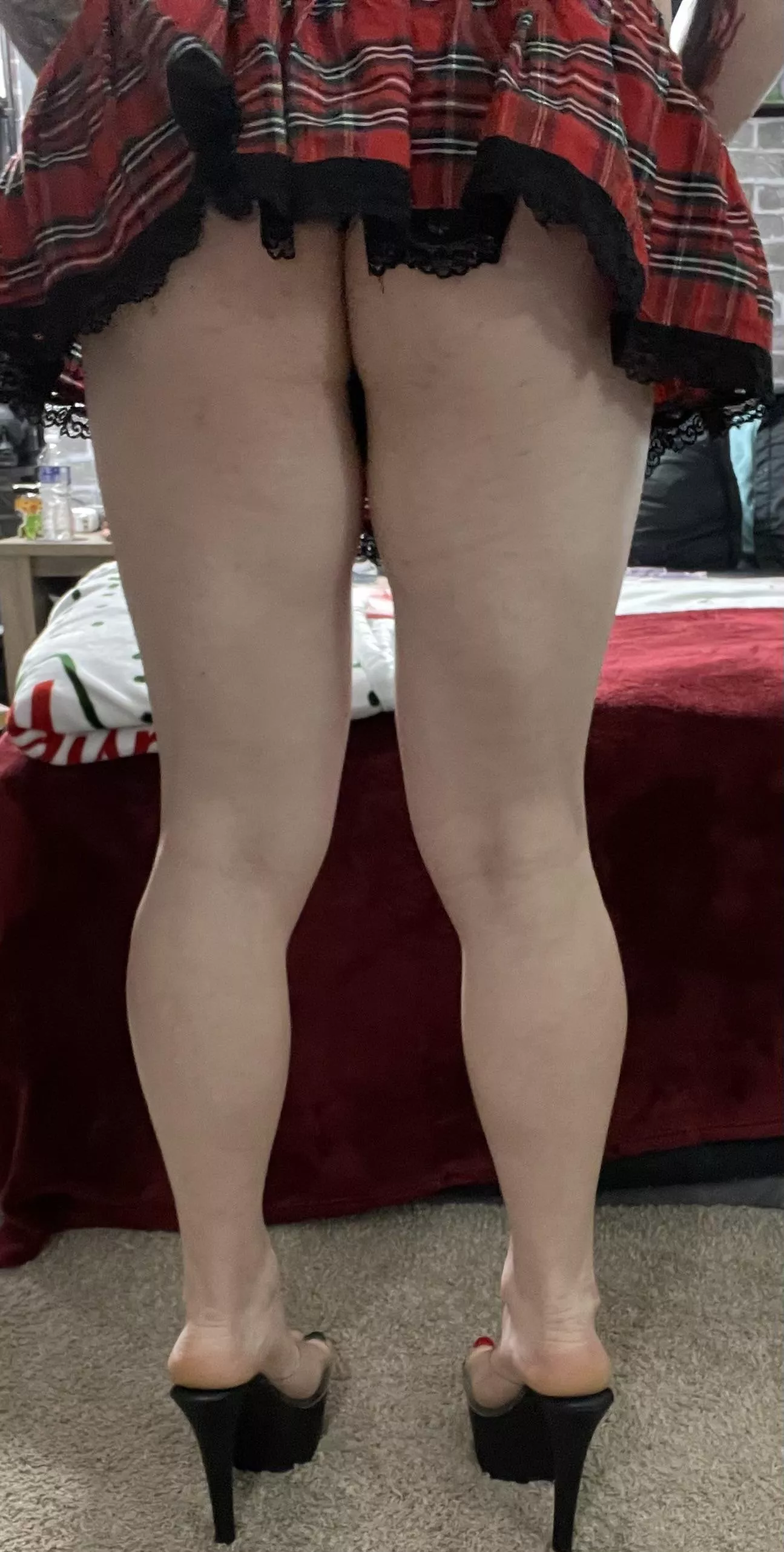 First thoughts?💋💋 posted by D5P00L84