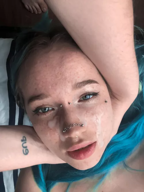 He's cum on my face and he's about to strangle me. by Scarletty62