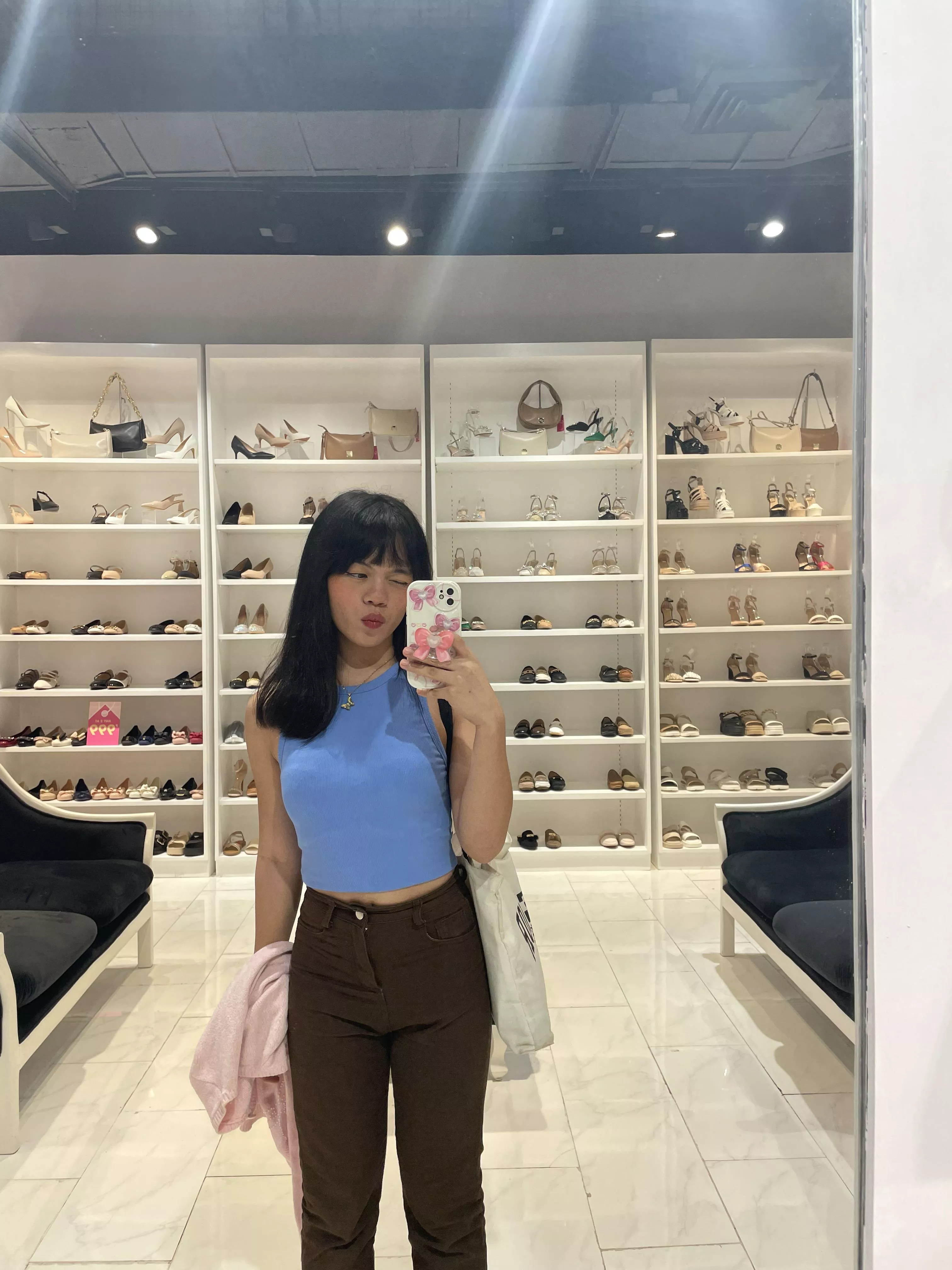 Hi, gow are you guys!🤍 posted by kittybabe_11