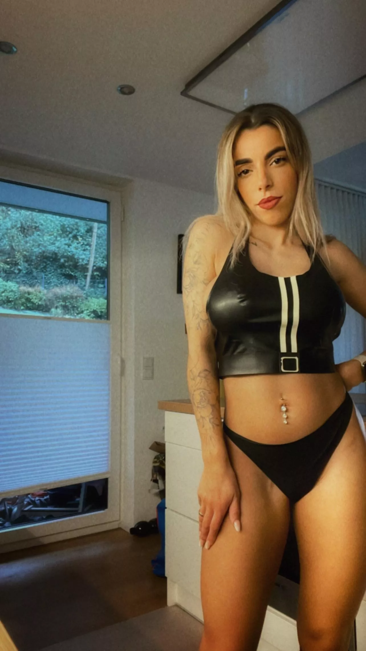 If ur older than 20 do u wanna be my slave? posted by CoolWhippi