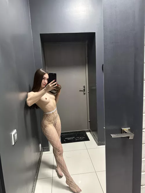 I’m ready for your tongue by katquinnn