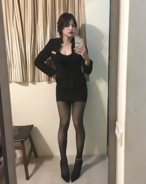 Im the mood to be friendly 😛 by New_Peak_3357