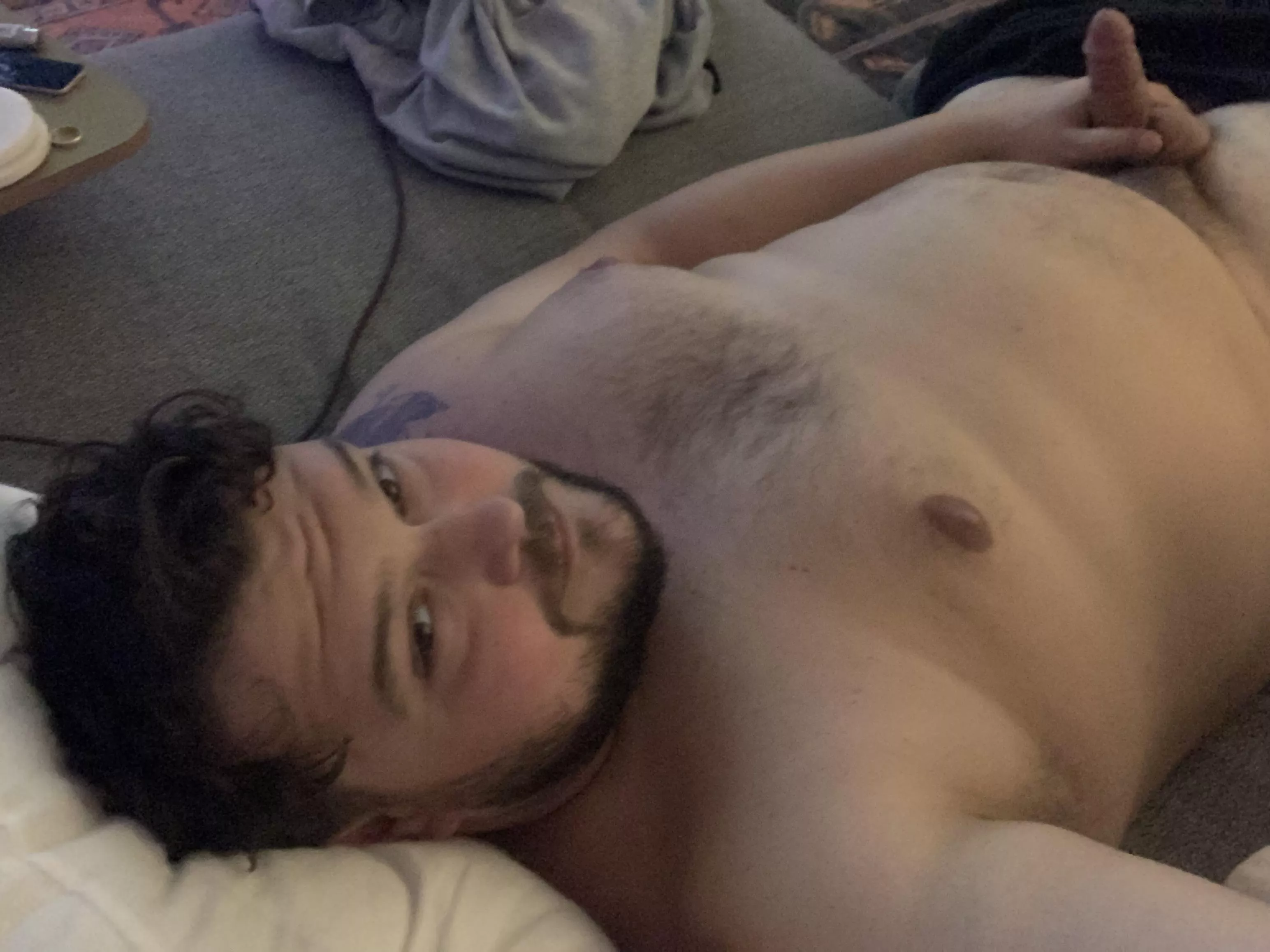 Let’s get cozy? posted by lotiroafuera