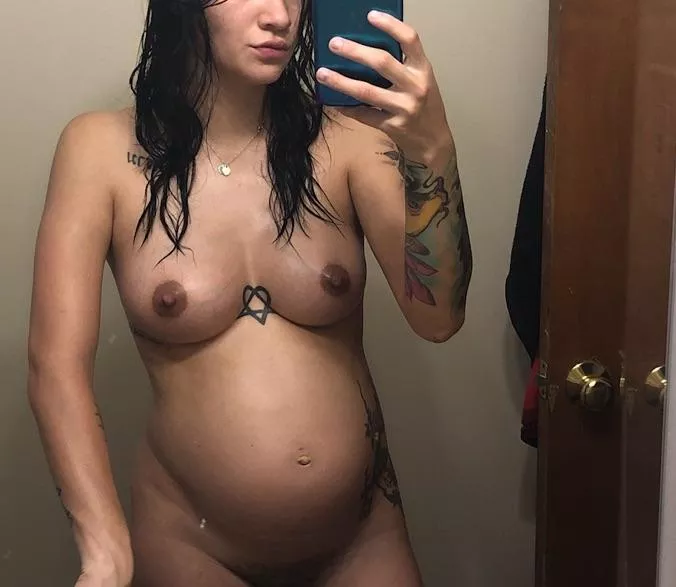 My baby daddy left me 6 months pregnant posted by Specialist_Example57