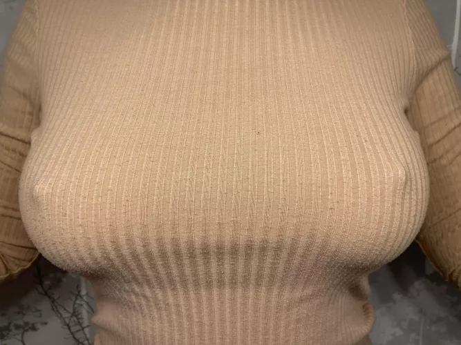 My pokies are very discreet today by MissMollyWhite