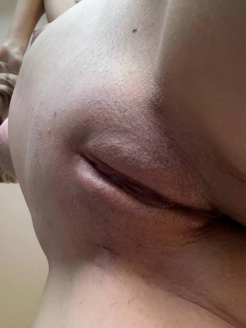 My pussy is very dry, I hope you know what to do about it posted by diatonicBanana