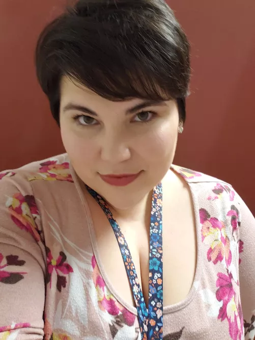 Office selfie 😘 by that_bbw_wife