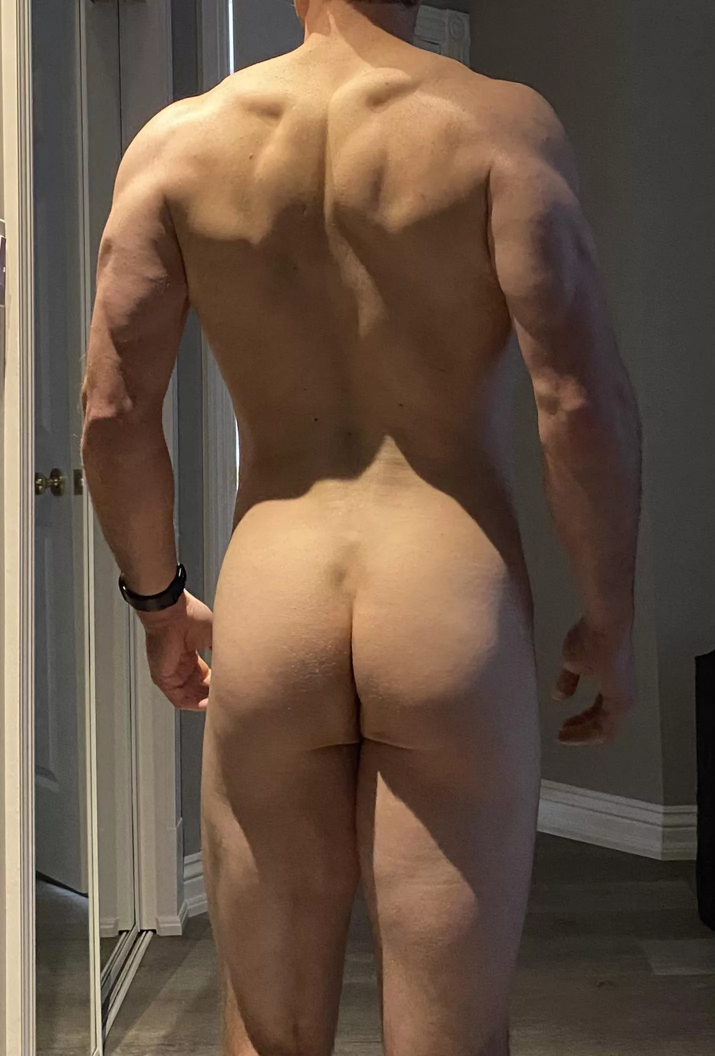 Round and firm. What more could you want? posted by Imaginary_Editor2410